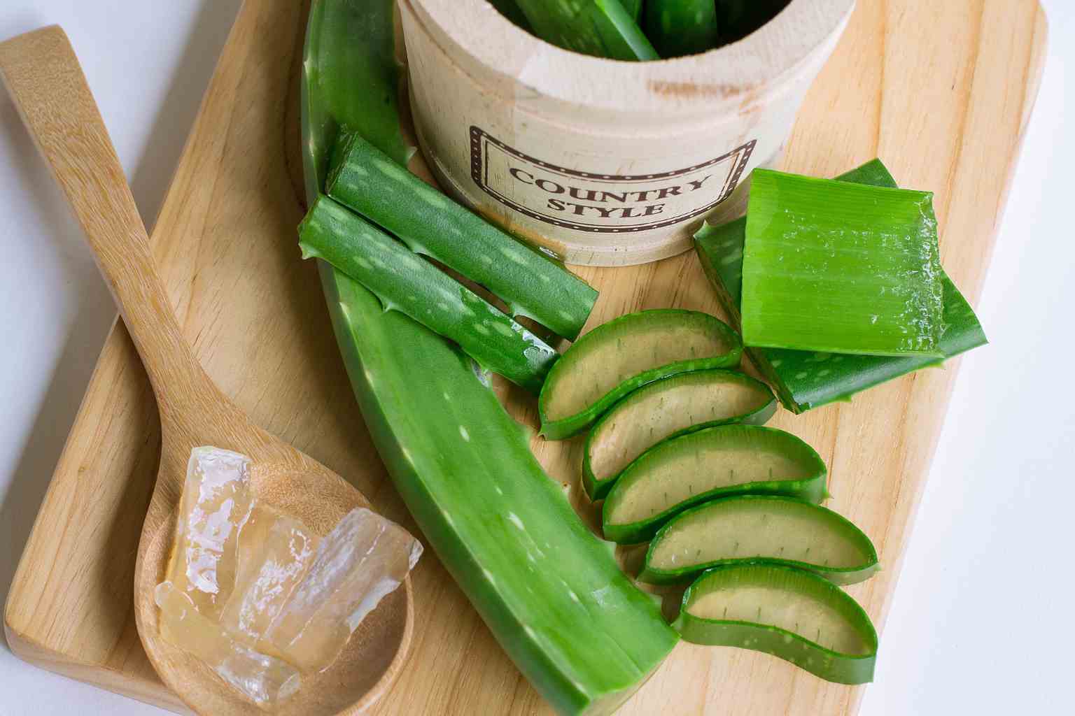 Aloe vera: per cosa è utile, ma attenti alle controindicazioni